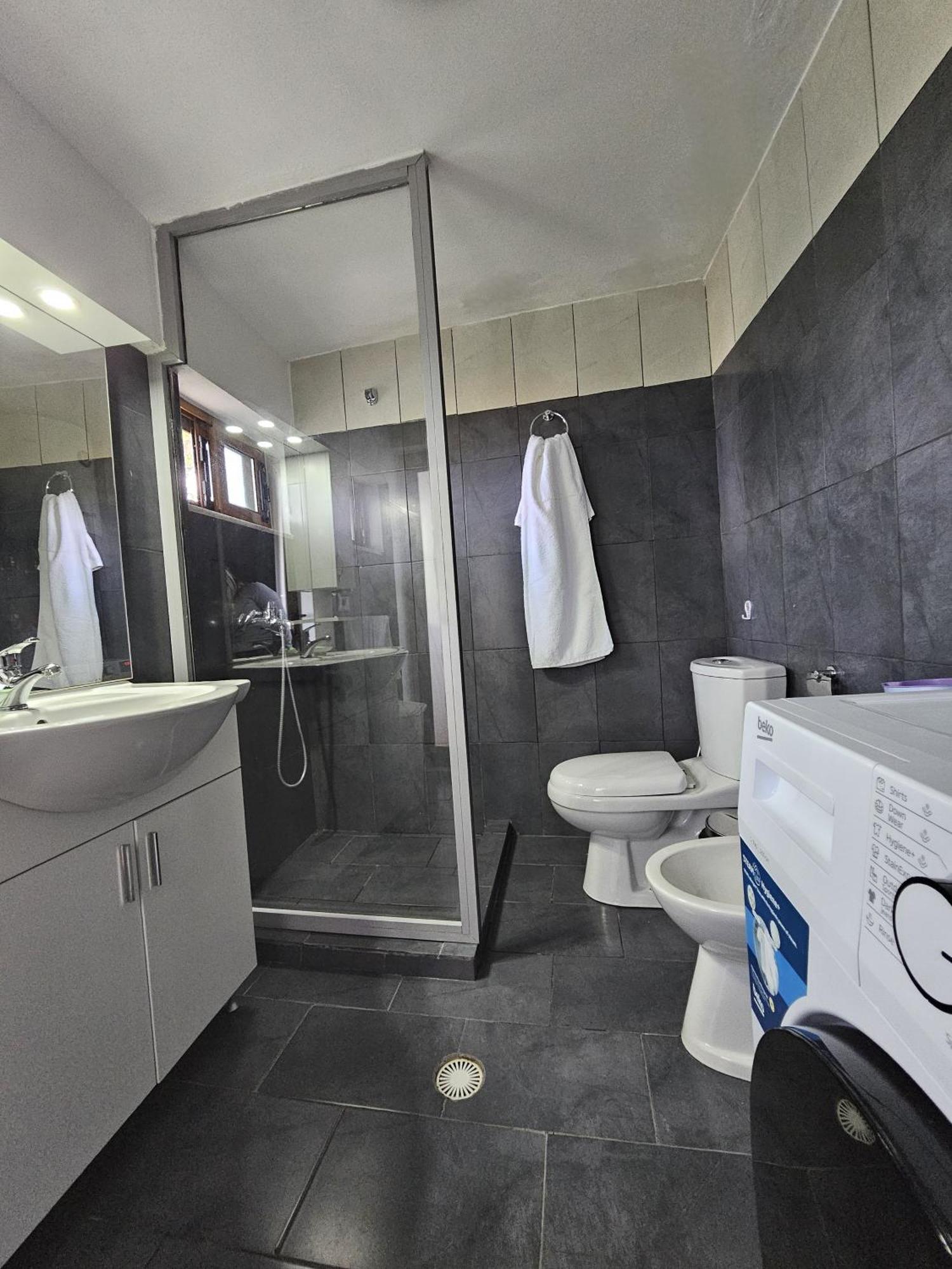 Lemon Garden Apartment-Hot Tub Jacuzzi Gjirokaster Ngoại thất bức ảnh